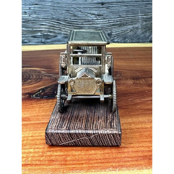 Vintage Made in Italy Die Cast Brass 1910-1920 Touring Car, Wooden Base, Rare! - Picture 3 of 8